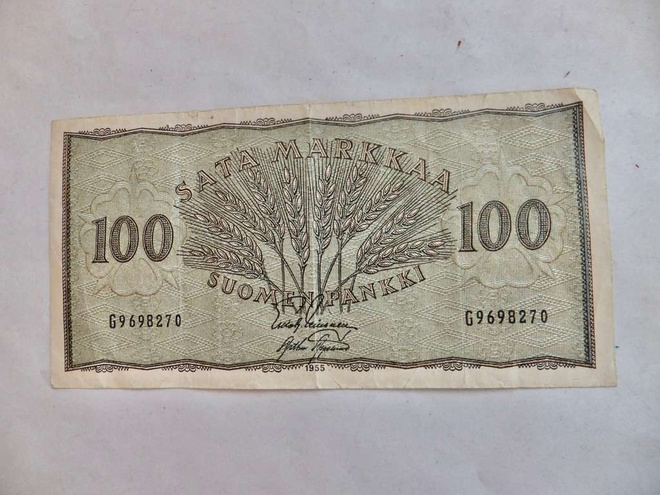 3 VANHAA Valokuvaa Kivat Autot 1940-l