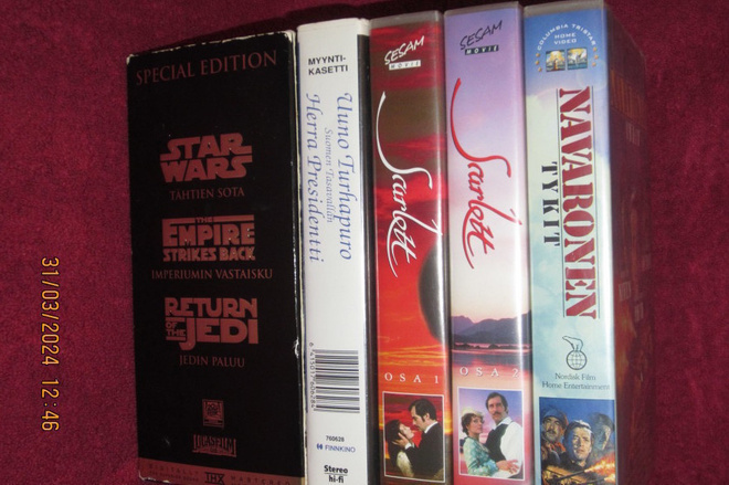 STAR WARS  / Navaronen tykit  /  Scarlett 1.ja 2.   (VHS)
