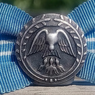 Hopeinen ja Numeroitu Mannerheim MLL merkki. Halkaisija - 19 - pikkukuva 3
