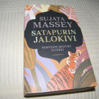 Sujata Massey Satapurin jalokivi -nid - pikkukuva 1