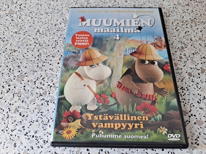 Muumien maailma 4 Ystävällinen vampyyri (DVD)