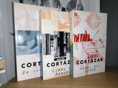 Julio Cortázar x3 - espanjaksi