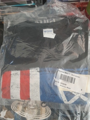 American Metal t-paita uusi
