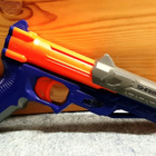 Nerf pistoolin mallinen ase + panokset ja kotelo - pikkukuva 3