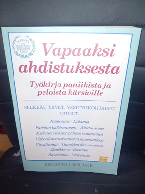 Bourne : Vapaaksi ahdistuksesta  ( SIS POSTIKULU )