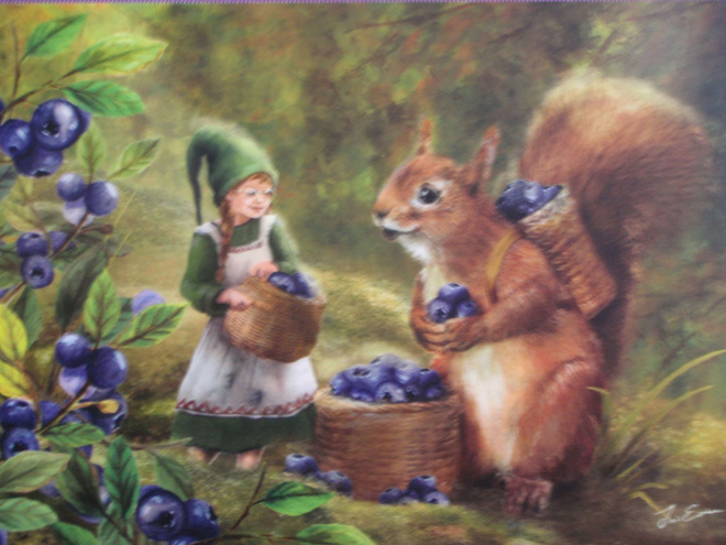 Iris Esther pieni tyttö ja orava mustikassa