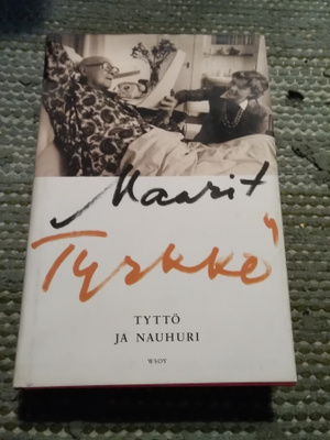 Maarit Tyrkkö: Tyttö ja nauhuri