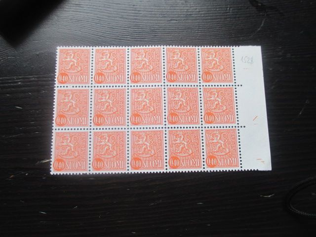 M63 Leijonamerkki 0,40mk oranssi 1973 ** 15kpl