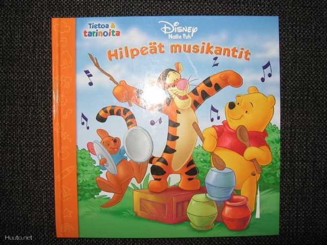 DISNEY Nalle Puh HILPEAT MUSIKANTIT v.2006