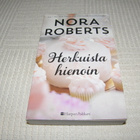 Nora Roberts Herkuista hienoin -pok - pikkukuva 1