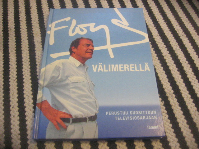Floyd Välimerellä