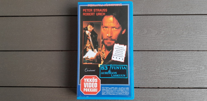 VHS: 83 Tuntia Auringonlaskuun (Peter Strauss, Robert Urich)