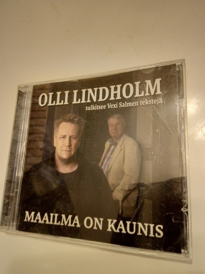 CD Olli Lindholm Tulkitsee Vexi Salmen Tekstejä (Sis.pk:t)
