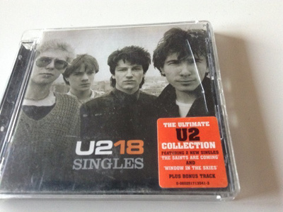U2 : 18 Singles