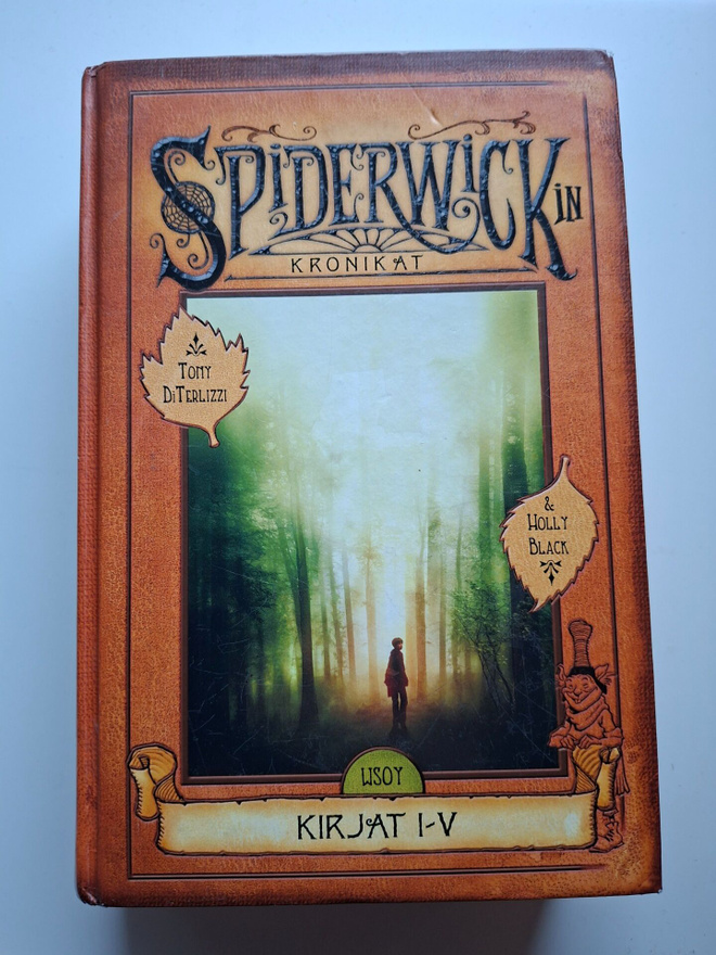 DiTerlizzi & Black: Spiderwickin kronikat -kirjoja