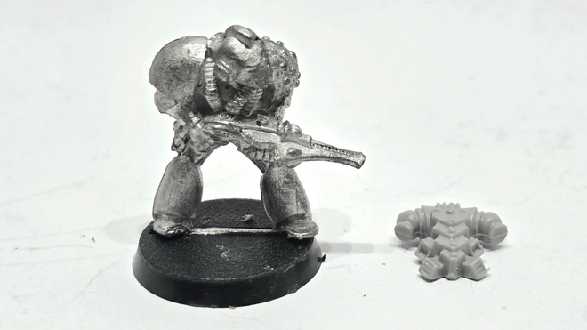 WH40K - Space Marine Brother Fielding (Rogue Trader) [S117]