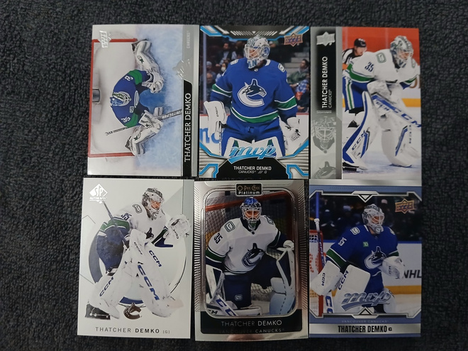 Thatcher Demko x 6kpl / Vancouver Canucks