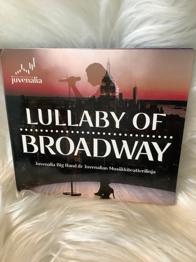 JUVENALIA BIG BAND:LULLABY ON BROADWAY