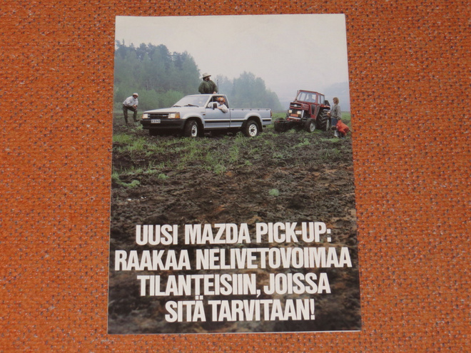 1987 Mazda Pickup 4x4 esite - KUIN UUSI - suomalainen