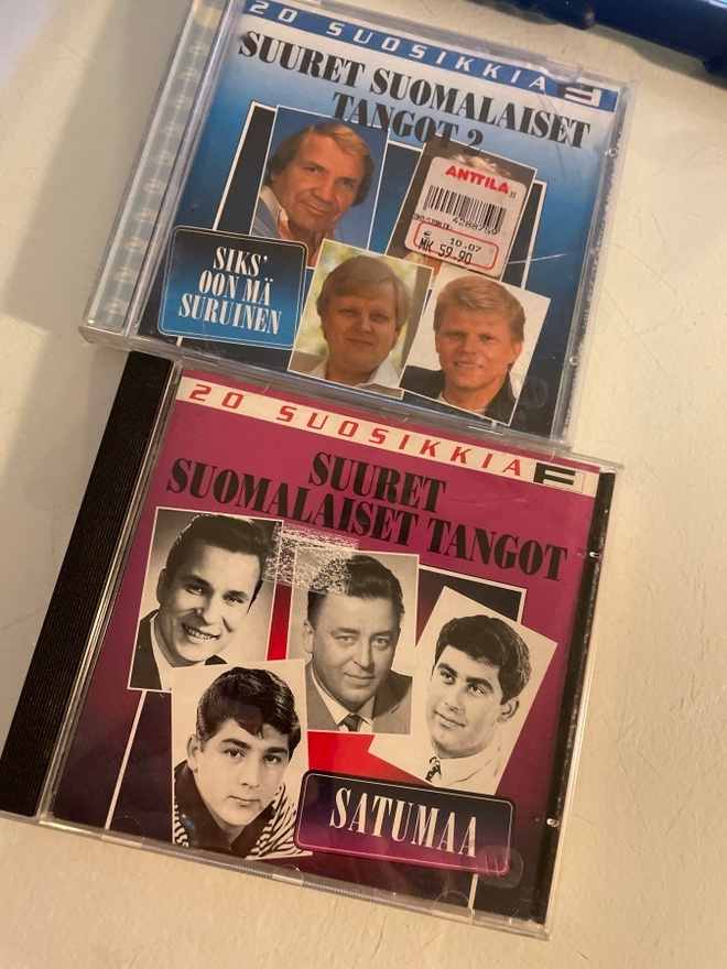 20 Suosikkia / Suuret suomalaiset tangot 2xCD I+2
