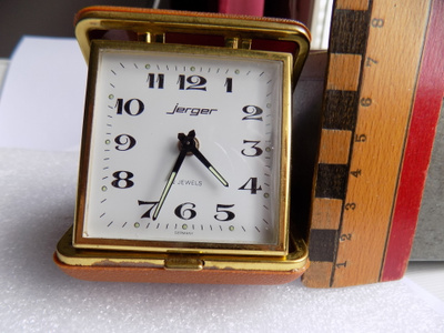 Jerger 2 Jewels Travel Alarm Clock, Germany mekaaninen 