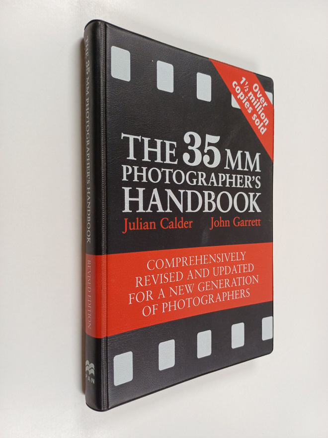 Julian Calder ym. : 35mm Photographer's Handbook