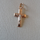Kultainen risti riipus 14K 25mm - pikkukuva 1
