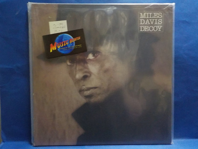MILES DAVIS - DECOY M-/M- EU -84 LP