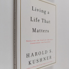 Harold S. Kushner : Living a Life that Matters - Resolvin... - pikkukuva 1