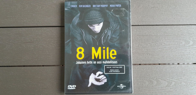 DVD: 8 Mile (Eminen, Kim Basinger,Brittany Murphy 2002) UUSI