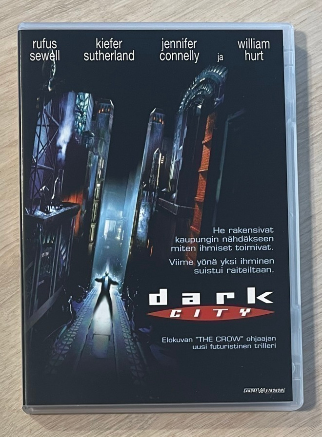 Alex Proyas: DARK CITY (1998) Kiefer Sutherland