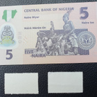Polymeeriseteli Nigeria 5 NAIRA UNC + 2 postimerkkiä - pikkukuva 2