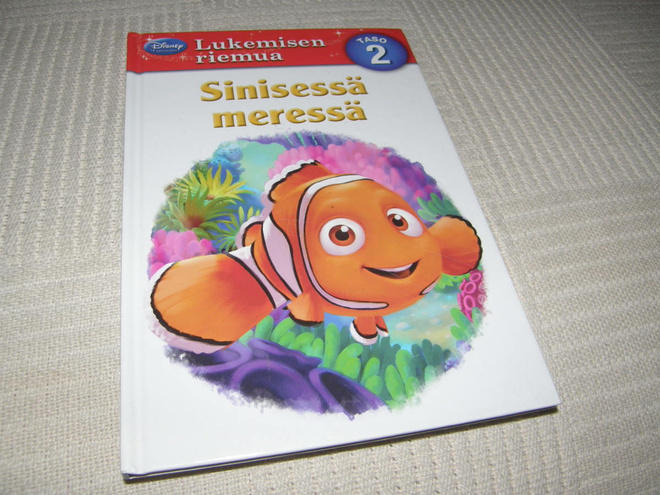 Disney Oppisoppi Sinisessä meressä