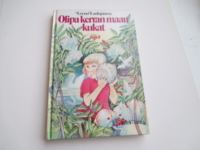 Leena Laulajainen Olipa-kerran-maan kukat eli särkyneen peil