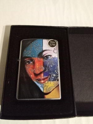 Zippo Face Painting Lady Uusi ja Aito