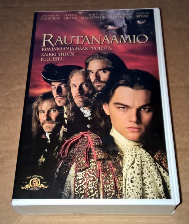 WARNER HOME VIDEO 1997 RAUTANAAMIO VHS SEIKKAILU