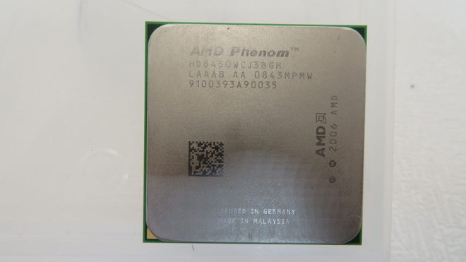AMD Phenom X3 8450 (HD8450WCJ3BGH) kolmiydinprosessori AM2+