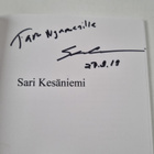 Sari Kesäniemi : Runoja punaisesta sydämestä (signeerattu... - pikkukuva 2