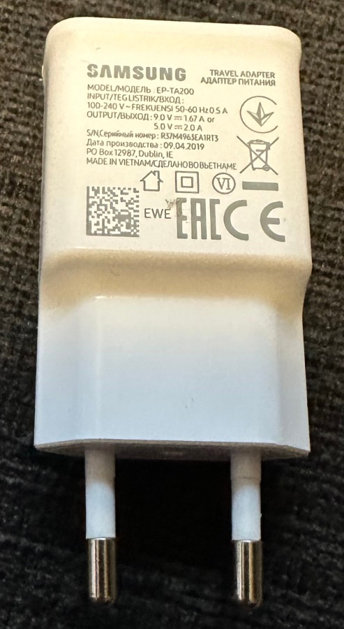 Samsung USB - virtalähde - 5V 2A tai 9V 1,67A