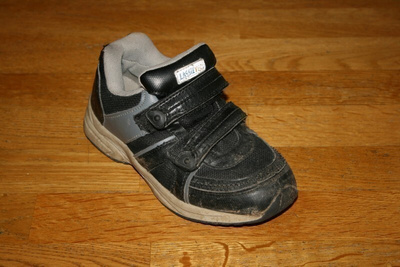Lassie LassieTec mustat lenkkarit 33 (n. 22 cm)