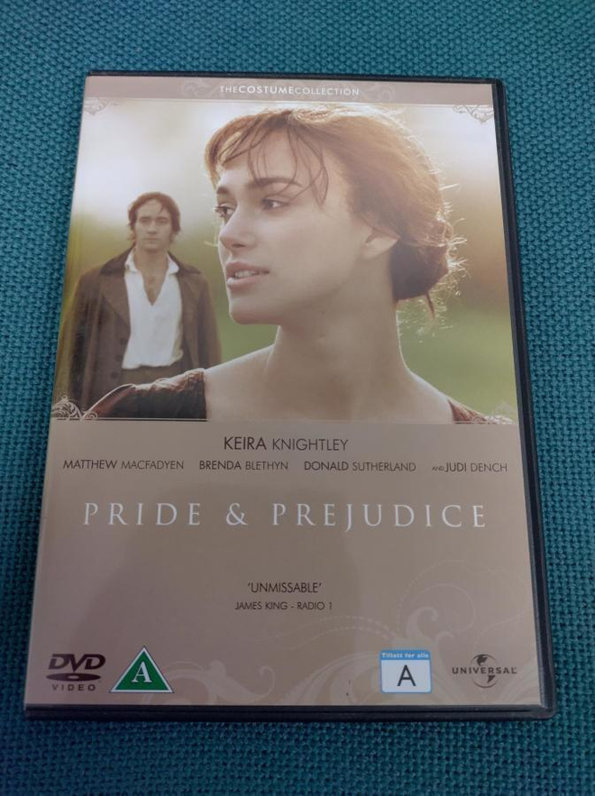 YLPEYS JA ENNAKKOLUULO (Keira Knightley)***