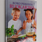 Koko perheen ruokakirja - pikkukuva 1