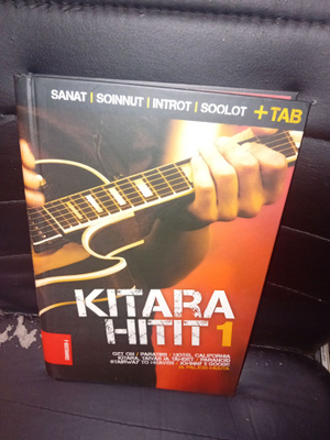 Kitarahitit 1 ( SIS POSTIKULU  )