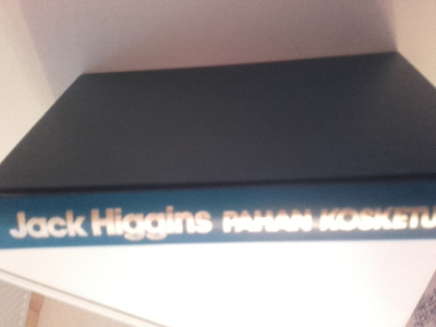 PAHAN KOSKETUS, J. Higgins