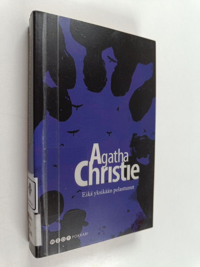 Agatha Christie : Eikä yksikään pelastunut