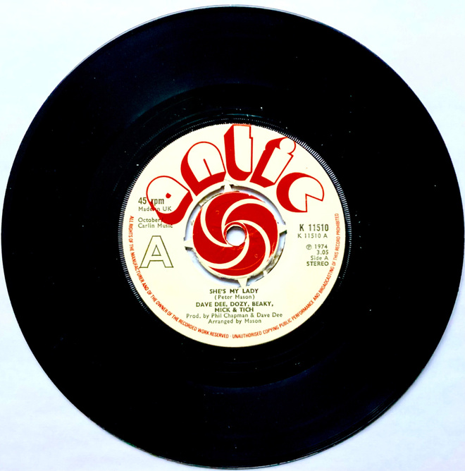 DAVE DEE, DOZY, BEAKY, MICK & TICH: She's a lady. 7"-single