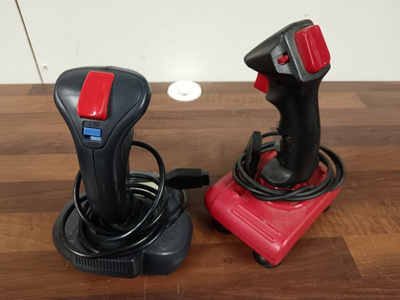 2kpl retrojoystick (amiga yms)