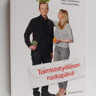 Reijo Laatikainen : Toimistotyöläisen ruokapäivä - pikkukuva 1