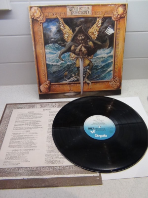 JETHRO TULL, BROADSWORD AND THE BEAST