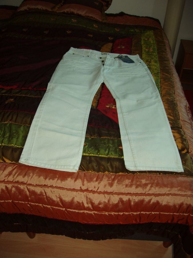 Miesten Batistini Jeans Koko W: 34 L: 32 (Uusi)